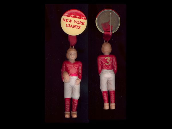 1945-52 New York Giants 1 3/4 pinback button with figurine