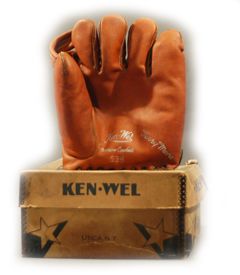 1930s Terry Moore Ken Wel MIB Glove