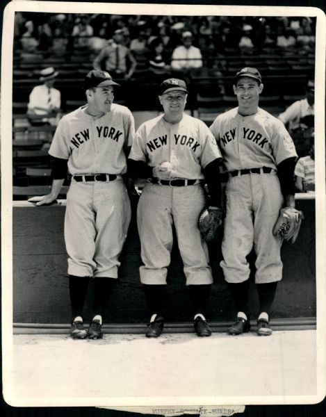 1936-40 New York Yankees "The Sporting News Collection Archives" Original Type 1 8" x 10" Photo (Sporting News Collection Hologram/MEARS Type 1 Photo LOA)