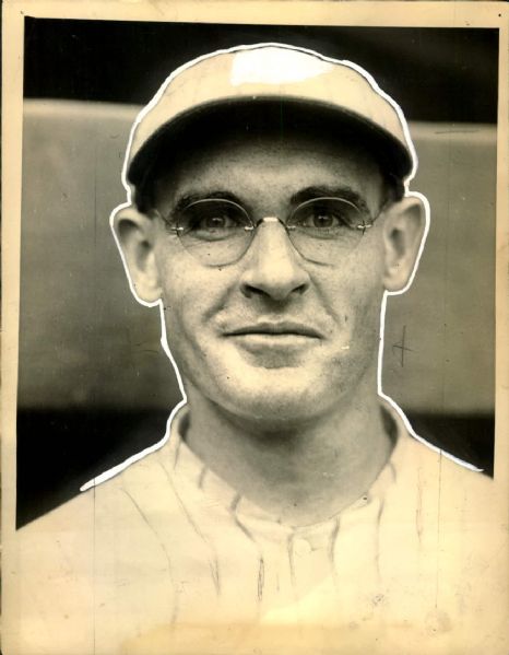 1926-29 Carmen Hill Pittsburgh Pirates "The Sporting News Collection Archives" Original 6.5" x 8.5" Photo (Sporting News Colleciton Hologram/MEARS Photo LOA)