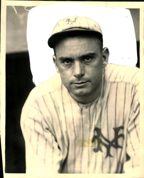 1925 Jack Bentley New York Giants "The Sporting News Collection Archives" Original 8" x 10" Photo (Sporting News Collection Hologram/MEARS Photo LOA)