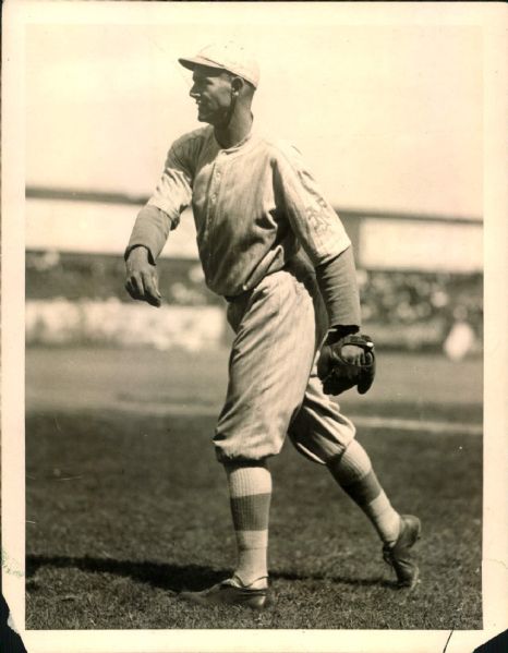 1917 Joe Wilhoit New York Giants "The Sporting News Collection Archives" Type A Original Photo (Sporting News Collection Hologram/MEARS Photo LOA)