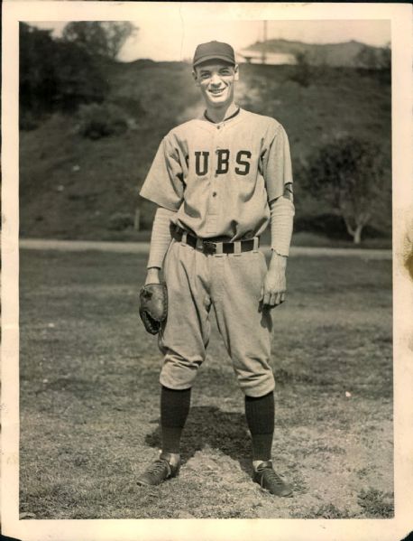 1922-24 circa Hooks Cotter Chicago Cubs "The Sporting News Collection Archives" Type A Original 6.5" x 8.5" Photo (Sporting News Collection Hologram/MEARS Photo LOA)