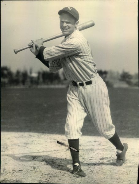1930 Jimmie Reese New York Yankees "The Sporting News Collection Archives" Original 7.5" x 10" Photo (Sporting News Collection Hologram/MEARS Photo LOA)