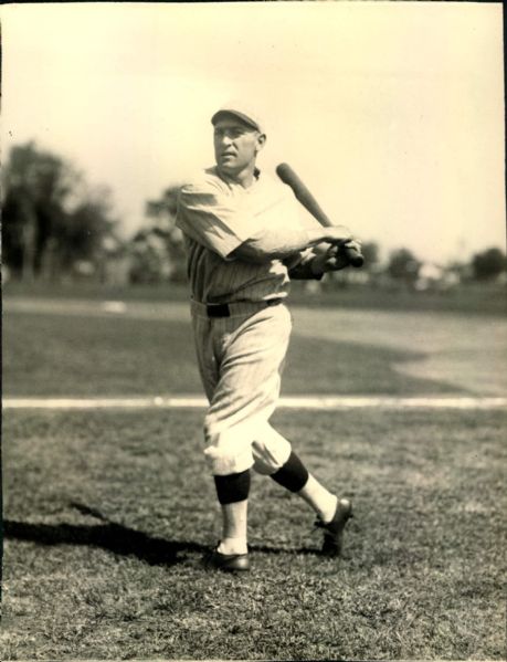 1929-32 circa Hal Rhyne Boston Red Sox "The Sporting News Collection Archives" Original 7" x 9" Photo (Sporting News Collection Hologram/MEARS Photo LOA)