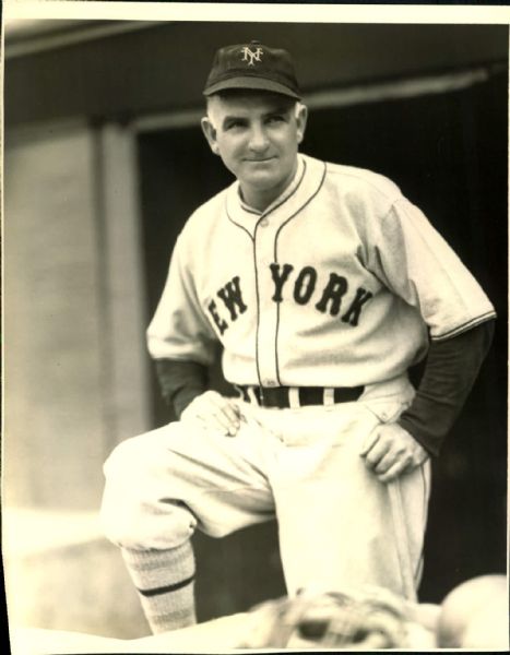 1930s circa Tom Clark New York Giants "The Sporting News Collection Archives" Original 7.5" x 9.75" Photo (Sporting News Collection Hologram/MEARS Photo LOA)