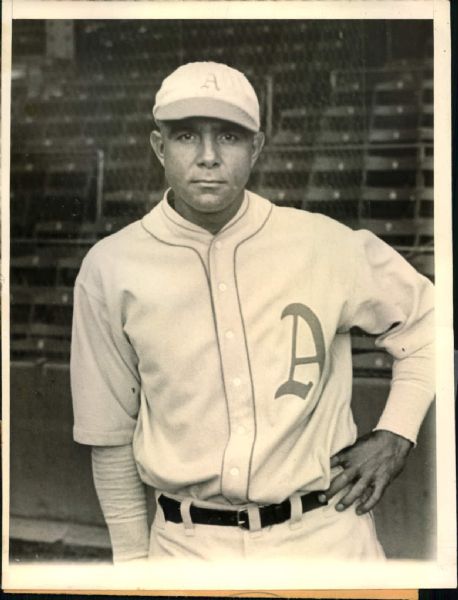 1931 Bing Miller Philadelphia Athletics "The Sporting News Collection Archives" Original 6" x 8" Photo (Sporting News Collection Hologram/MEARS Photo LOA)