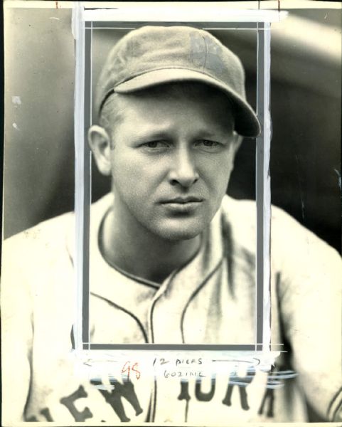 1936-39 circa Dick Coffman New York Giants "The Sporting News Collection Archives" Original 7.5" x 9.5" Photo (Sporting News Collection Hologram/MEARS Photo LOA)