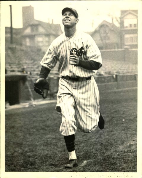 1933 Billy Herman Chicago Cubs "The Sporting News Collection Archives" Original 8" x 10" Photo (Sporting News Collection Hologram/MEARS Photo LOA)