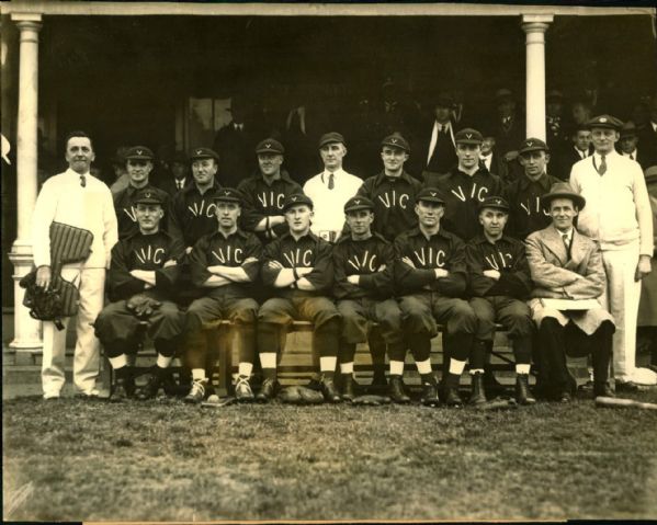 1932 Victorian Baseball Team "The Sporting News Collection Archives" Original 8" x 10" Photo (Sporting News Collection Hologram/MEARS Photo LOA)