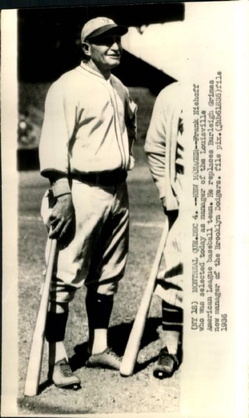 1936 Frank Niehoff Louisville Colonels "The Sporting News Collection Archives" Original 5.5" x 9.5" Photo (Sporting News Collection Hologram/MEARS Photo LOA)