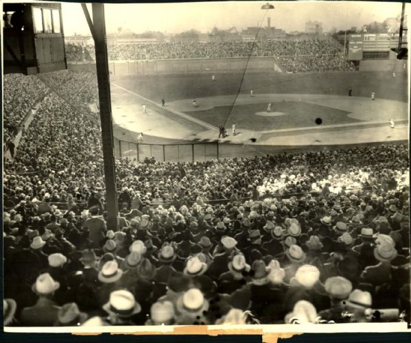 1935 World Series Chicago Cubs Detroit Tigers Wrigley Field "The Sporting News Collection Archives" Original 8" x 10" Photo (Sporting News Collection Hologram/MEARS Photo LOA)