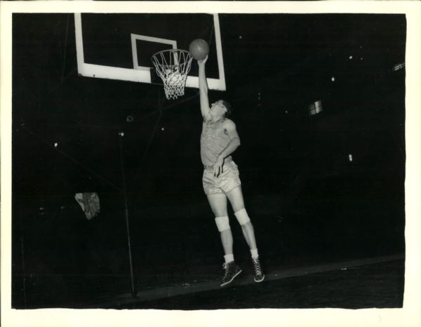 1948 George Mikan Minneapolis Lakers 7" x 9" Photo SPORT Magazine Collection Hologram (MEARS Photo LOA)