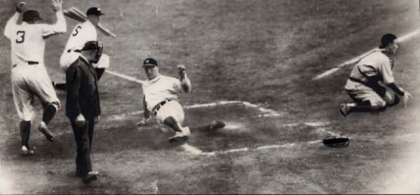 1932 Babe Ruth Lou Gehrig New York Yankees Original 8 1/2" x 4" Photo - Called Shot Series