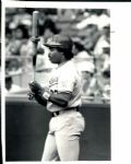 1990 Eddie Murray Los Angeles Dodgers "TSN Collection Archives" Original 8" x 10" Photo (Sporting News Collection Hologram/MEARS LOA)