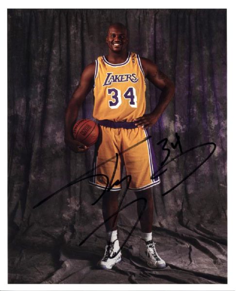 1996-97 Shaquille ONeal Los Angeles Lakers Signed 8" x 10" Photo & 15 Certified Signed Cards - JSA