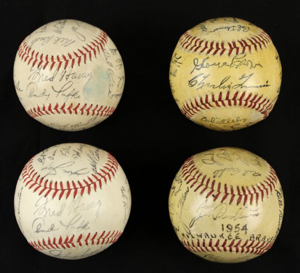 1950s Milwaukee Braves Facsimile Signed Souvenir Baseball - Lot of 4 