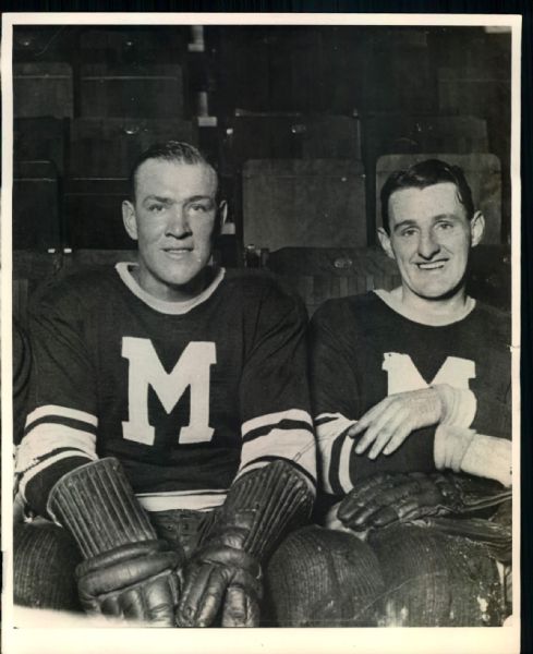 1938 Paul Runge Gerry Shannon Montreal Maroons Original 8" x 10" Photo (MEARS LOA) 