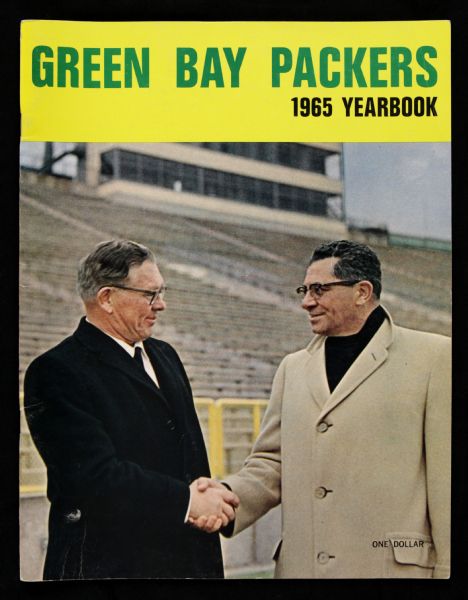 1965 Green Bay Packers Yearbook w/ Lombardi/Lambeau Cover & 11" Hanging Pennant