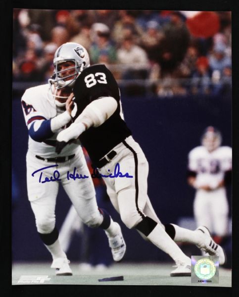 1980s Ted Hendricks Oakland Raiders Signed 8" x 10" Photo (JSA)