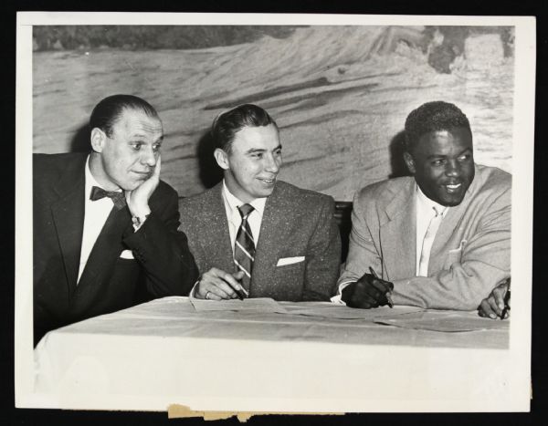 1954 Jackie Robinson Pee Wee Reese Buzzie Bavasi Brooklyn Dodgers Original 7" x 9" Photo