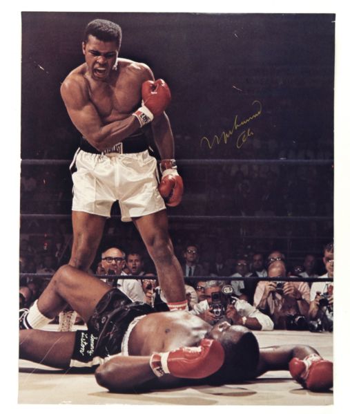 1965 Muhammad Ali Signed 16" x 20" Photo (JSA)
