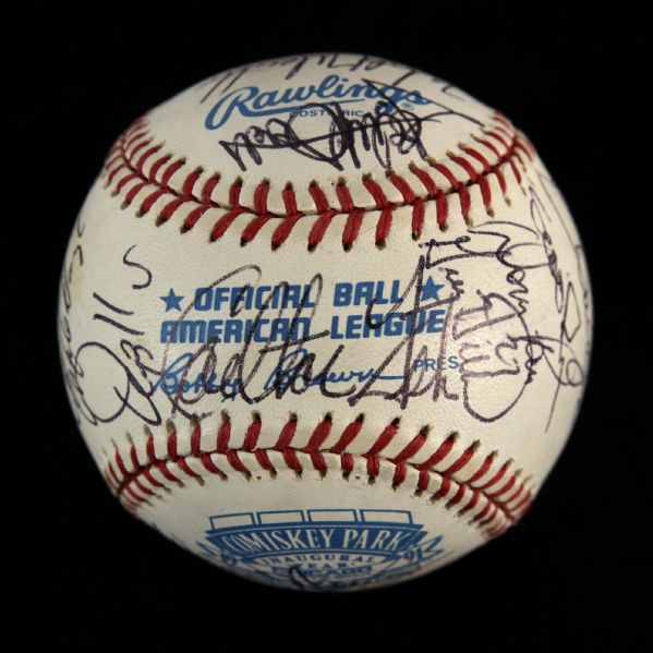 1991 Chicago White Sox Team Signed OAL (Brown) Baseball w/ 26 Signatures (JSA) "Inaugural Season at New Comiskey Park"