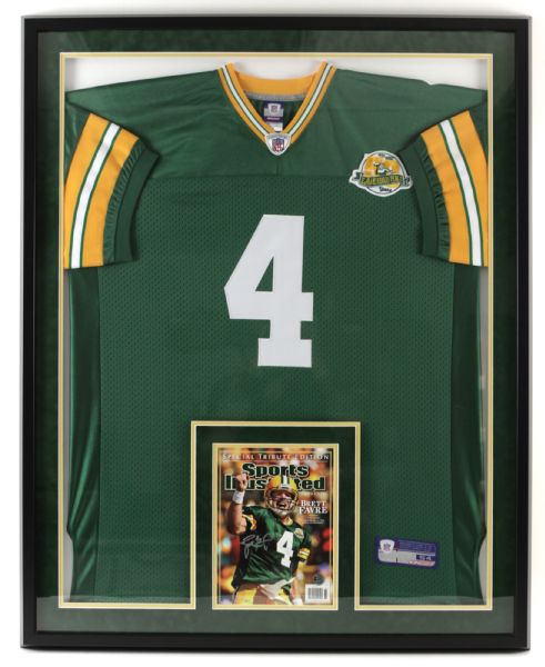 2007 Brett Favre Green Bay Packers 34" x 43" Framed Display w/ Jersey & Signed Sports Illustrated (Favre Hologram)