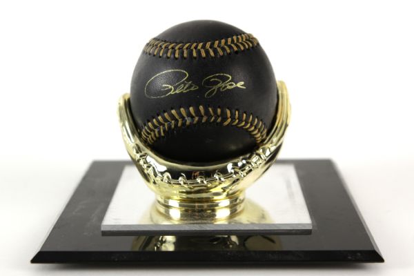 1990s Pete Rose Single Signed Gold Signature Series Black Baseball w/ Display (Gold Signature Series Hologram)