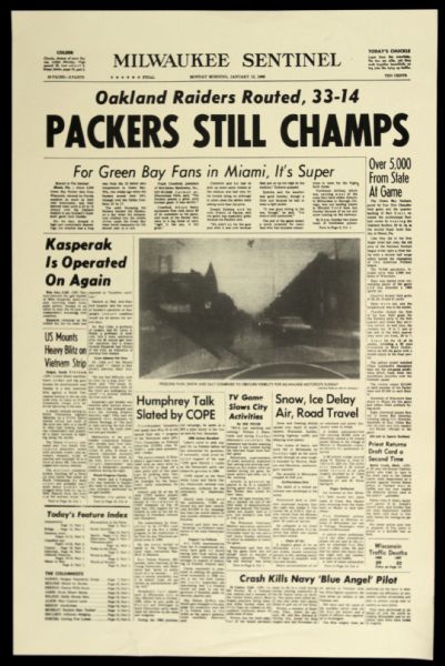 1968 Milwaukee Sentinel "Packers Still Champs" 8.5" x 13" Front Page Reprint