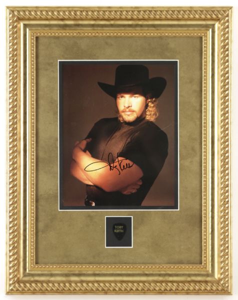 1990s-2000s Toby Keith Signed 16" x 20" Framed Photo (JSA)