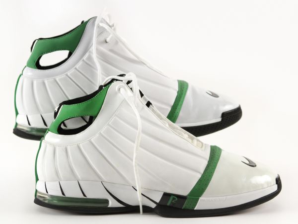 2005 Paul Pierce Boston Celtics Game Worn Nike Air Max P2 Shoes (MEARS LOA)