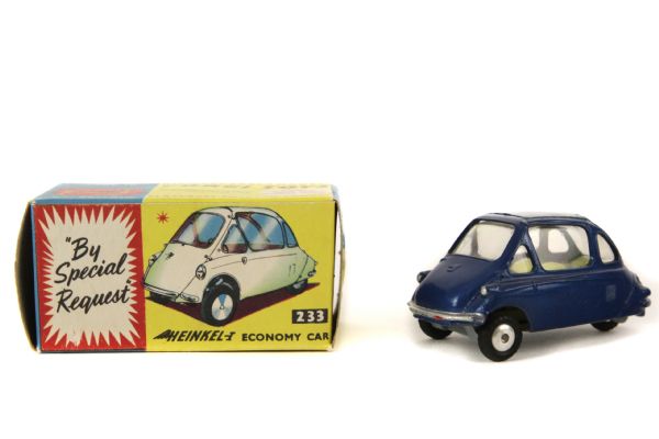 1960s Corgi Toys 233 Heinkel-I Economy Car Die Case Scale Model w/ Original Box