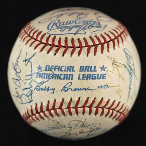 1990 Milwaukee Brewers Team Signed OAL Brown Baseball w/ 26 Signatures Including Robin Yount, Paul Molitor, Teddy Higuera & More (JSA)