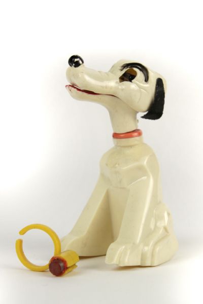 1950s JVZ Toys Plastic Head Dog w/ Original Magnetic Ring
