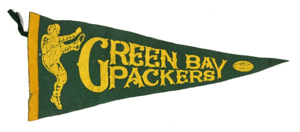 1940s circa Rare Kicker Design Green Bay Packers Full Size 24" Pennant