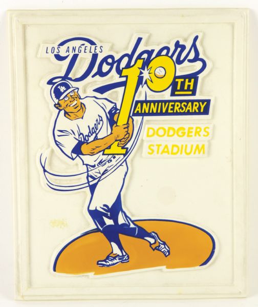 1971 Los Angeles Dodgers 9" x 11" 10th Anniversary Plastic Display