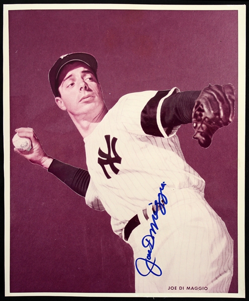 Joe Dimaggio New York Yankees Signed 8" x 10" Photo (JSA)