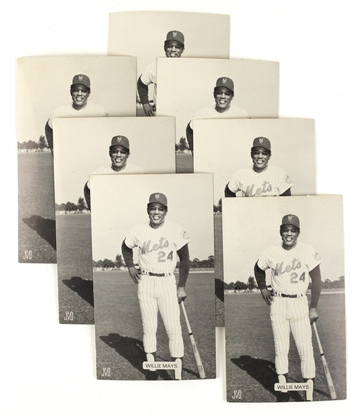 1972-1973 Willie Mays New York Mets 3"x 5 1/2" Photo Cards (Lot of 6)