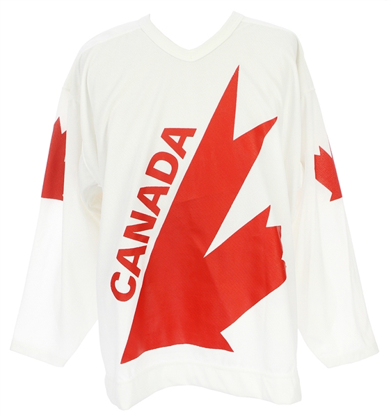 1980s Wayne Gretzky Canada Cup Jersey (MEARS LOA)