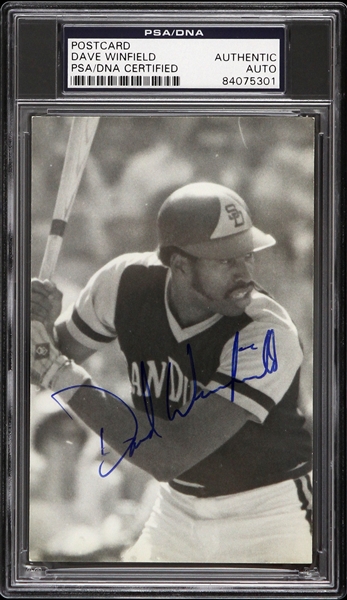1973-1980 Dave Winfield San Diego Padres Signed 3 1/2"x 5 1/2" Postcard (PSA/DNA Slabbed)