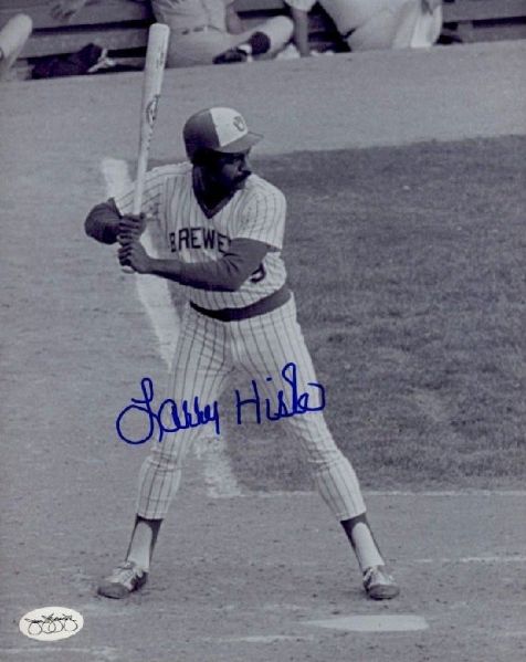 1978-82 Milwaukee Brewers Larry Hisle Autographed 8x10 Photo JSA Hologram