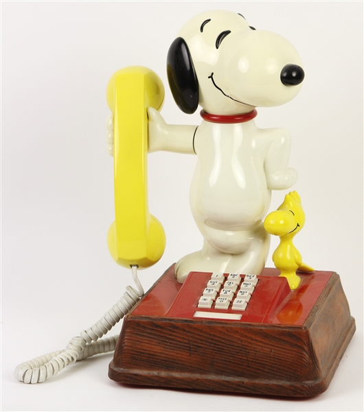 1966 Snoopy and Woodstock Peanuts 13" Telephone