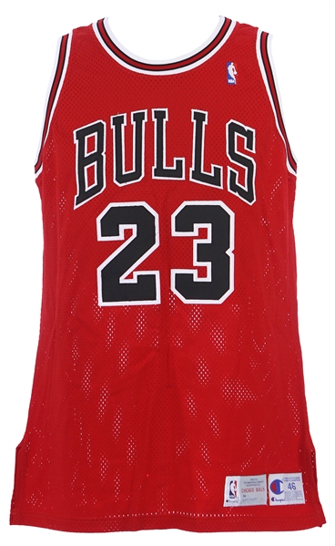 1992-93 Michael Jordan Chicago Bulls Road Jersey (MEARS LOA)
