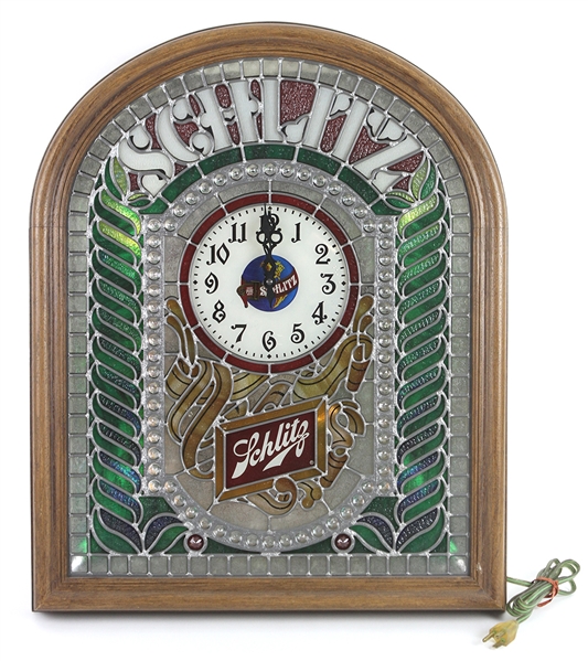 1977 Schlitz Beer Faux Stained Glass Lighted 20"x 26" Wall Clock 