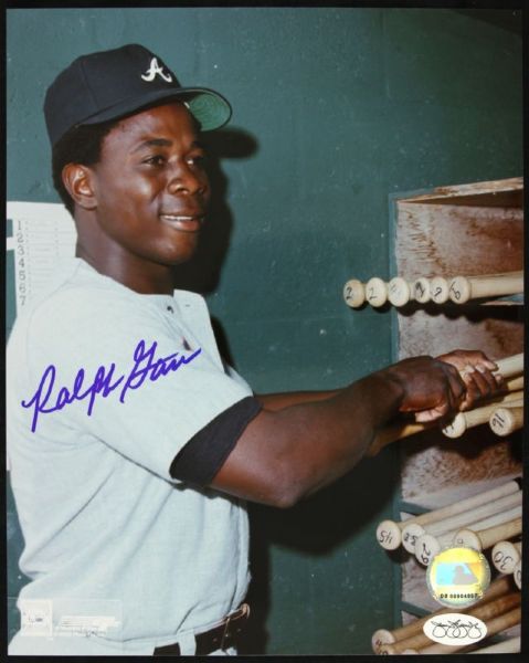 1968-75 Ralph Garr Atlanta Braves Signed 8 x 10 Photo *JSA*