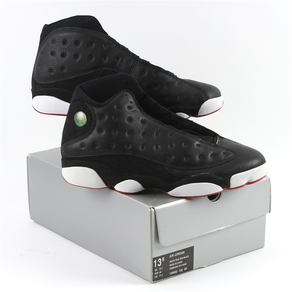 1997-98 Michael Jordan Chicago Bulls Game Issued Air Jordan XIII Sneakers w/ Original Box (MEARS LOA) Black Postseason Style