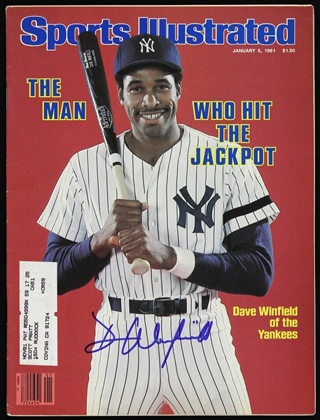 1981 Dave Winfield New York Yankees Signed Sports Illustrated (JSA)