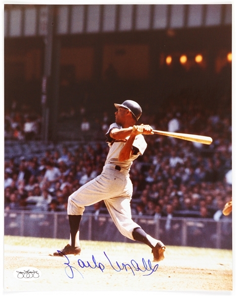 1971 Zoilo Versalles Atlanta Braves Signed 8"x 10" Photo *JSA*