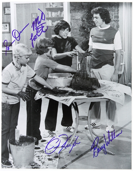 1969-1974 The Brady Bunch Multi-Signed 11"x 14" Photo (JSA)